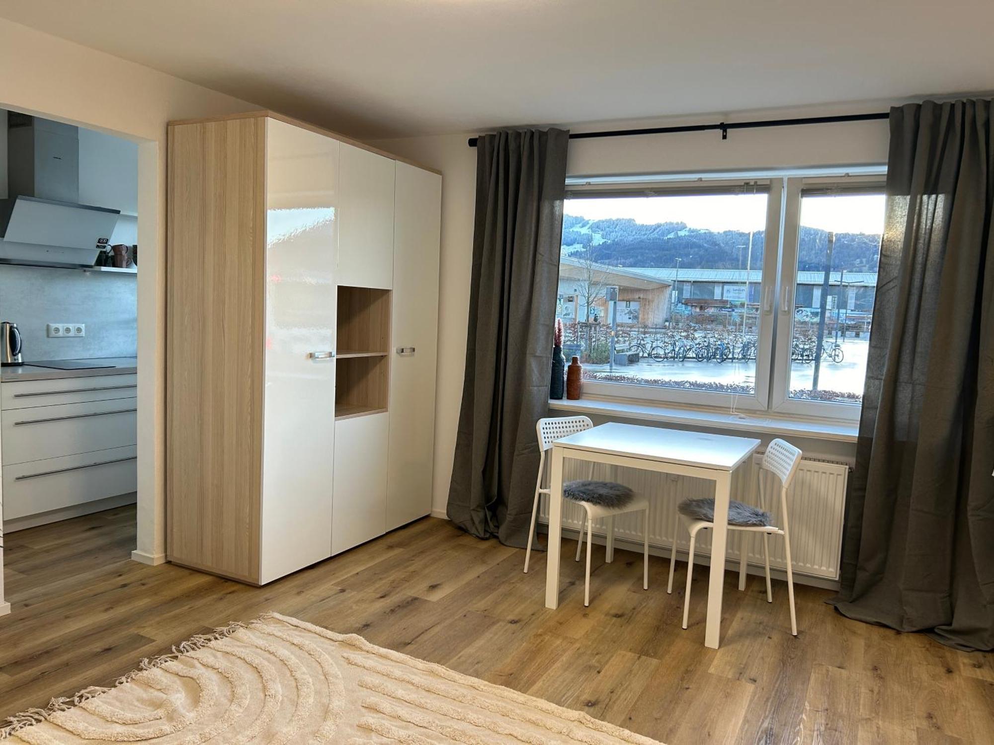 Schoene 1-Zimmer Wohnung Am Bahnhof 2 Parkplaetze Sonthofen Exterior foto